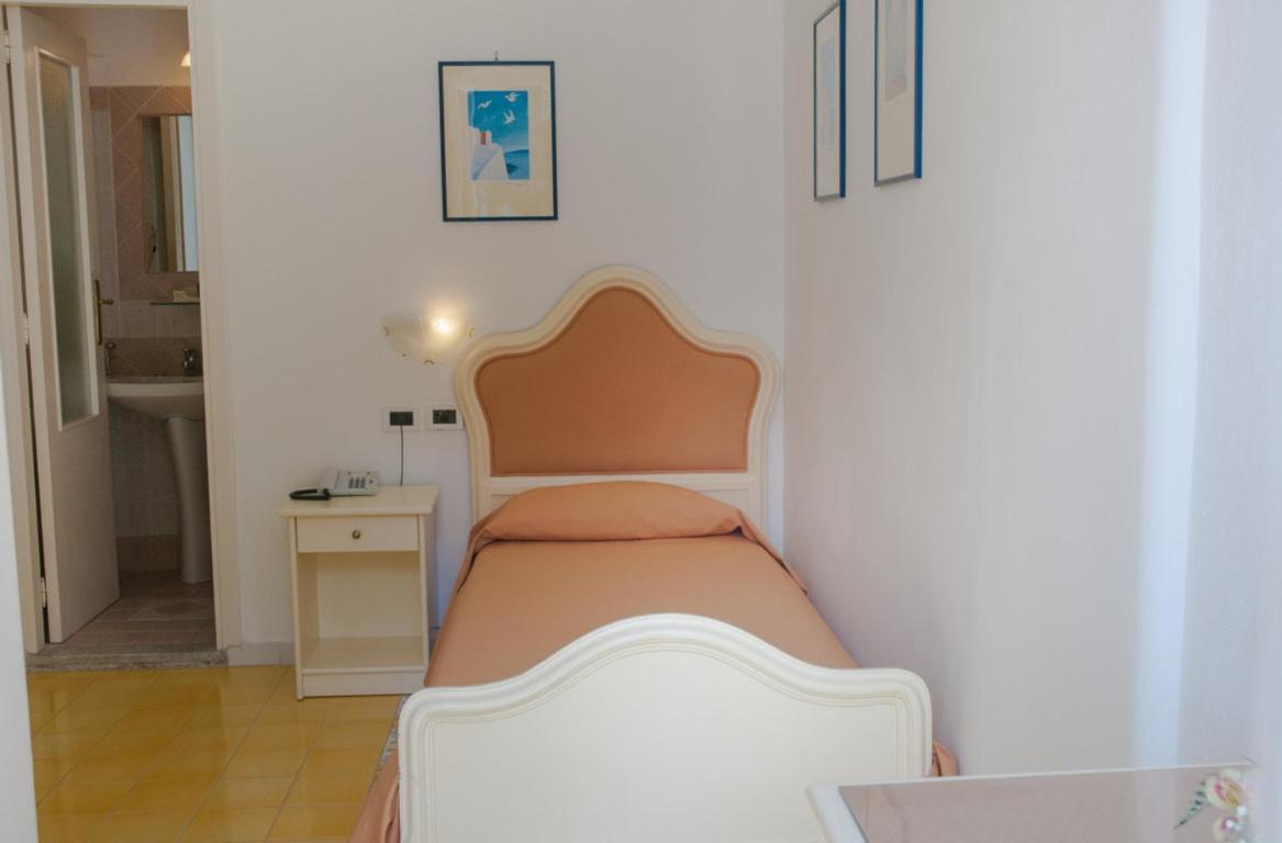 Hotel Villa Bianca Forio di Ischia Kültér fotó