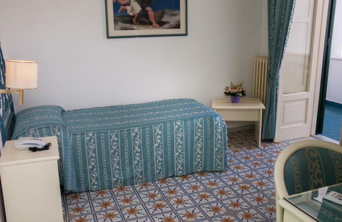 Hotel Villa Bianca Forio di Ischia Kültér fotó